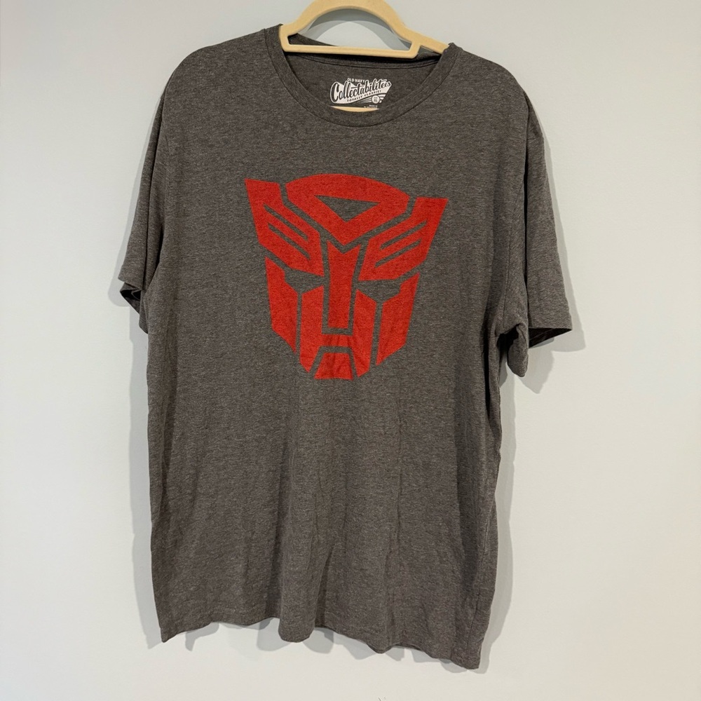 Old Navy Gray Tee with Red Graphic